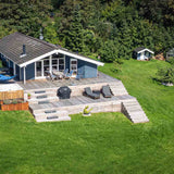 166 m2 ipé terrasse med propper i Nykøbing Sjælland