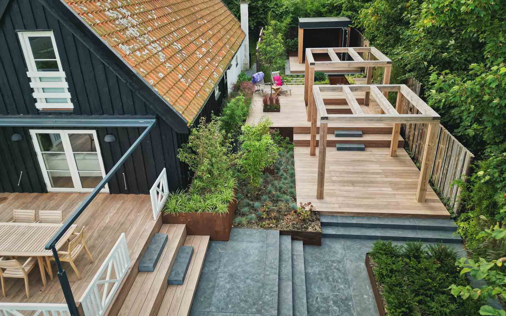 112 m2 terrasse og meditationshave i Vejby