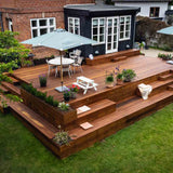 112 m2 terrasse med plantekasser, spanske trapper og lysspots i Vedbæk