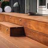 112 m2 terrasse med plantekasser, spanske trapper og lysspots i Vedbæk