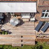 61 m² hævet træterrasse med krydsværn og tidløse detaljer på Frederiksberg