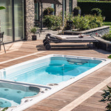 76 m2 gennemført ipéterrasse rundt om spa i Nykøbing Falster
