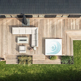 97 m² terrasse med plantekasser, spa og markise i Nordsjælland