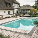 240 m2 ipé-terrasse rundt om poolen i Hillerød